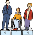 Drei Personen nebeneinander jeweils auf einem Podest mit einer 1 beschriftet, die Personen links und rechts stehen, die Person in der Mitte sitzt in einem Rollstuhl.